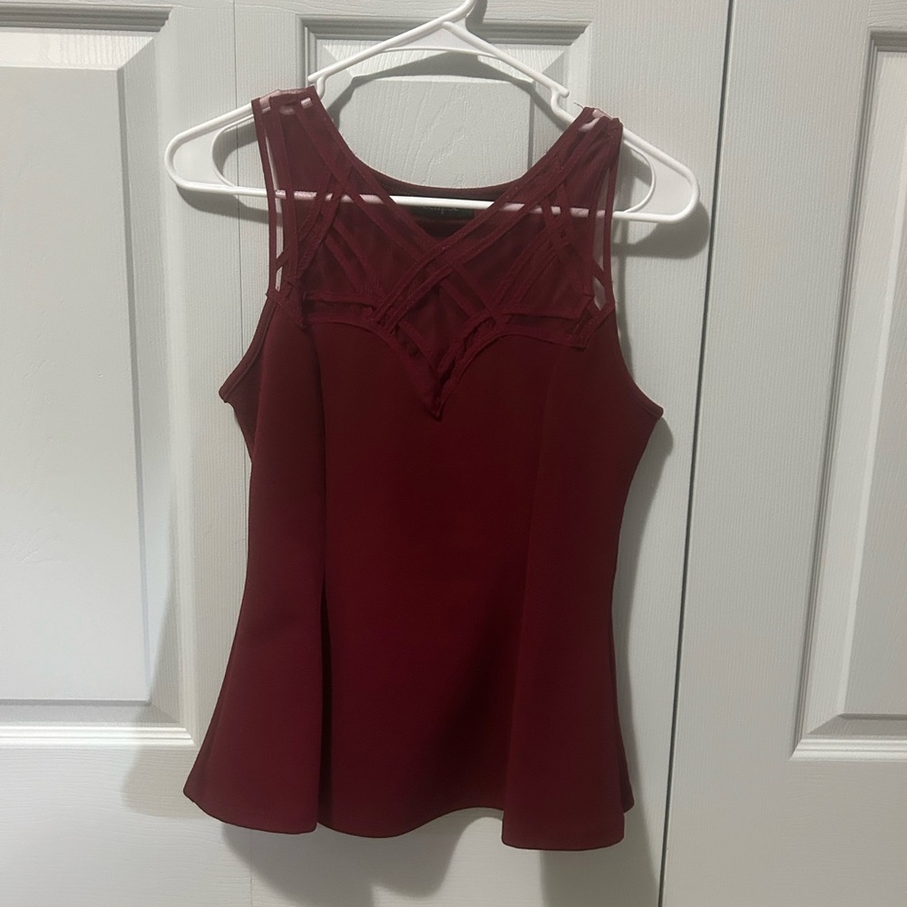 Eclipse Top Burgundy